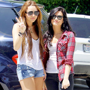 Miley Cyrus, Demi Lovato Miley Cyrus, Demi Lovato